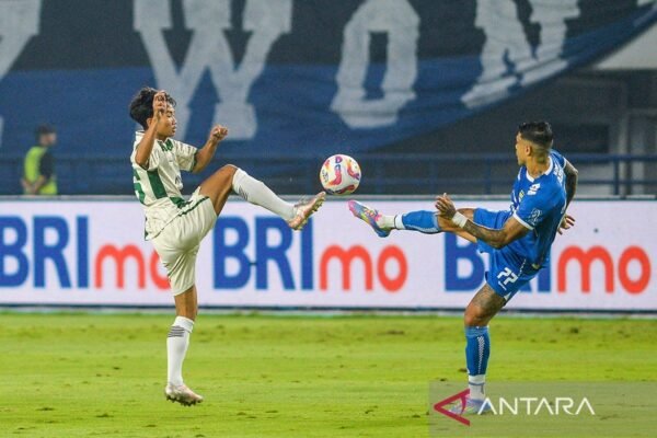 Persib Bandung Memerlukan Empat Poin Lagi untuk Raih Gelar Juara