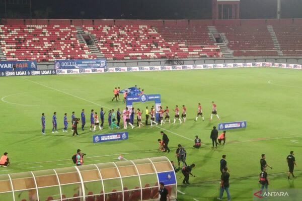 Madura United Raikan Kemenangan Tipis 1-0 atas Arema FC