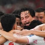 Debut Menanti: Bojan Soroti Peluang Thom Haye dan Barba Saat Hadapi Borneo FC