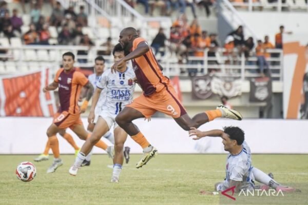 Super League Schedule: Persib Hosts Borneo FC, Dewa United Faces Persija